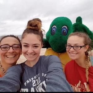 Meet your Posher, Donna